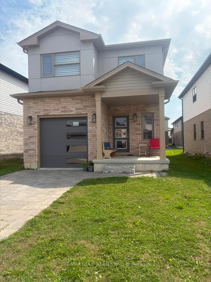 Property Photo: 174 Byers Street ON N6L 0E9