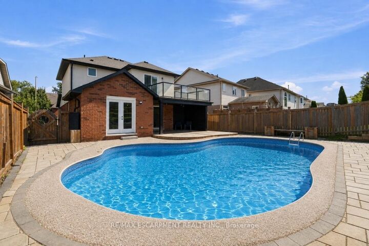 Property Photo:  18 Sable Drive  ON L9K 1K9 