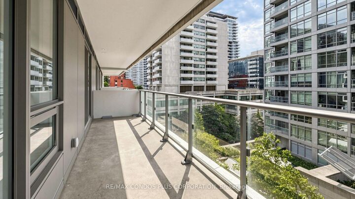 Property Photo:  2221 Yonge Street 506  ON M4S 0B8 