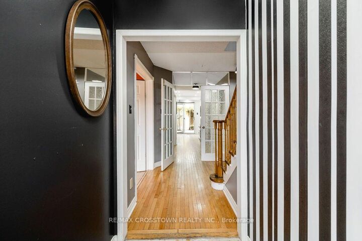 Property Photo:  135 Cardinal Street  ON L4M 6G2 