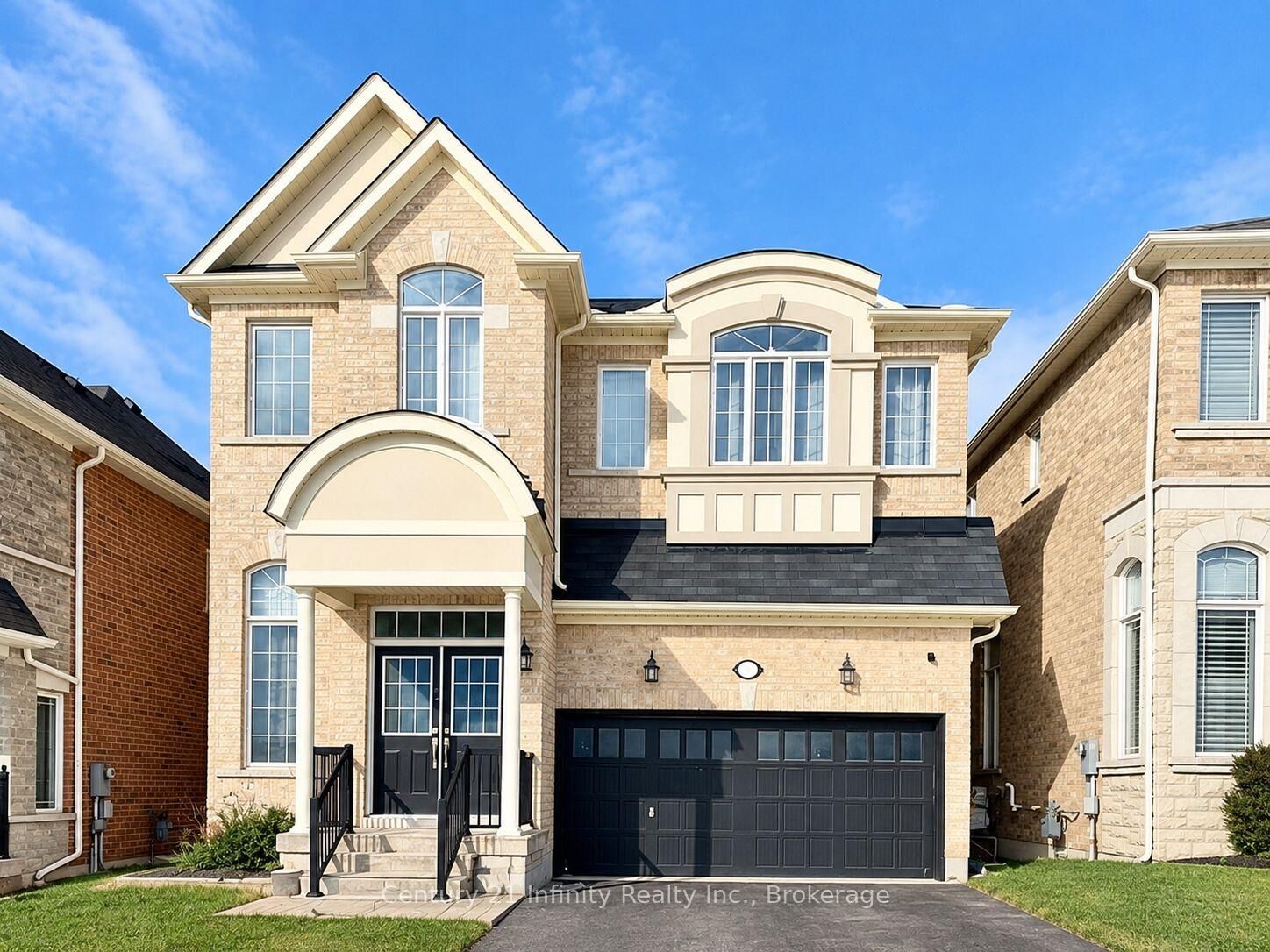 Property Photo:  80 Rushworth Drive  ON L1Z 0M2 