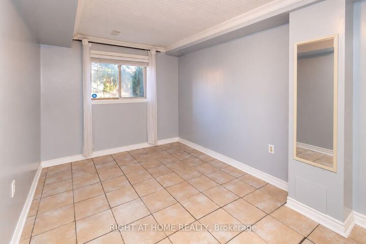 Property Photo: 32 Sawmill Road 10 (Basement) ON L4N 6X3
