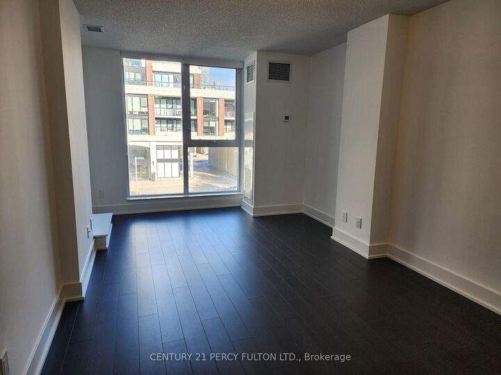 Property Photo:  18 Millwood Road R215  ON M4S 0C2 