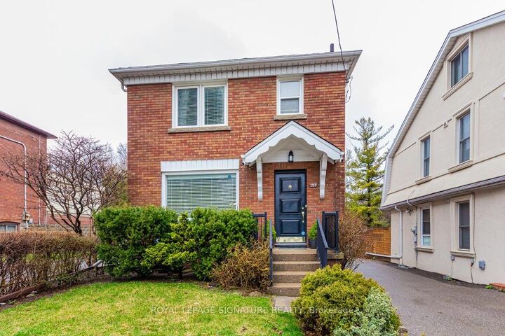 Property Photo: 150 Davisville Avenue Main 2nd/3rd Floor ON M4S 1E8
