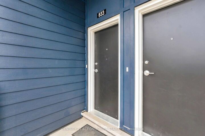 Property Photo:  833 Utopia Private  ON K1W 0M5 