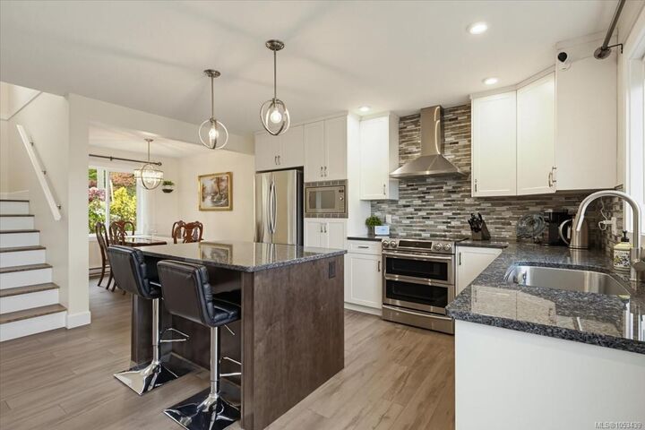 Property Photo:  2362 Extension Rd  BC V9X 0A9 