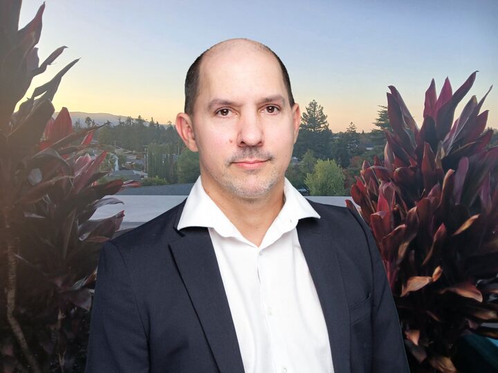 Adenilo Araujo Viana, Real Estate Salesperson in San Jose, Icon Properties
