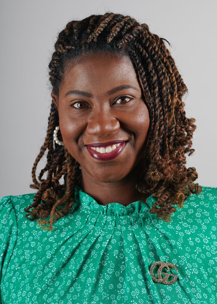 Yolanda Pettigrew, Sales Associate in Spartanburg, Young & Company