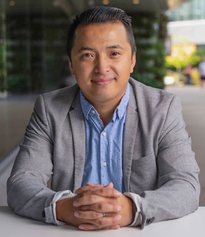 Chia Vang, Real Estate Salesperson in Roseville, Next Real Estate Group, ERA Powered