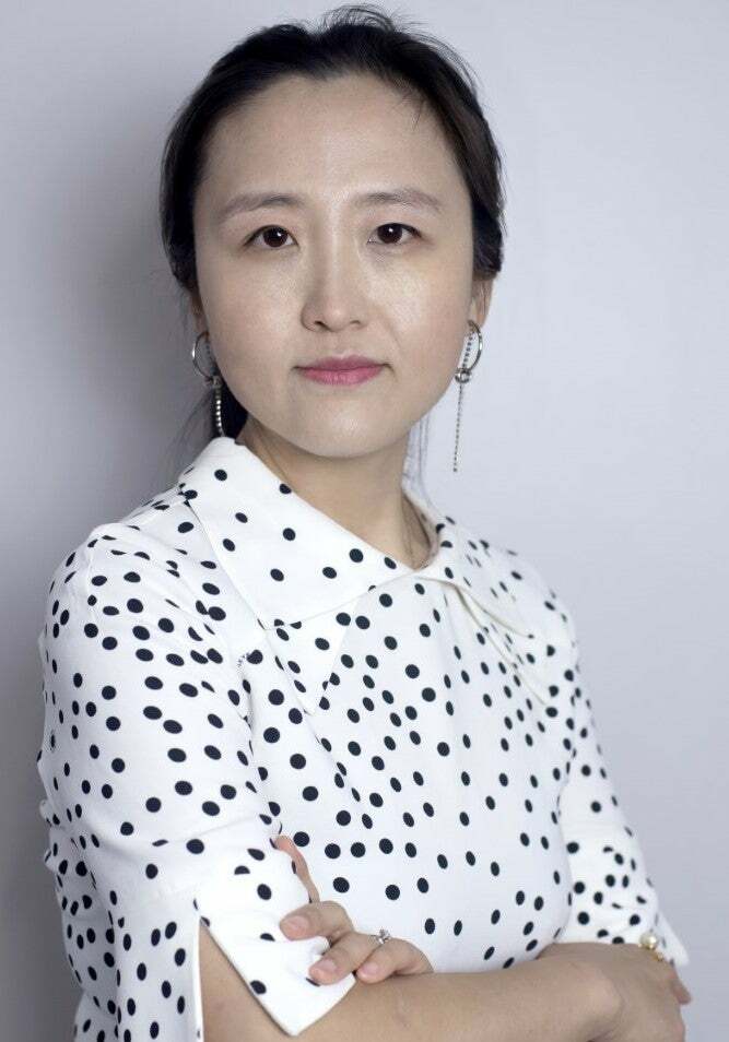 Mingzhe Zhang,  in Rochester, Town & Country