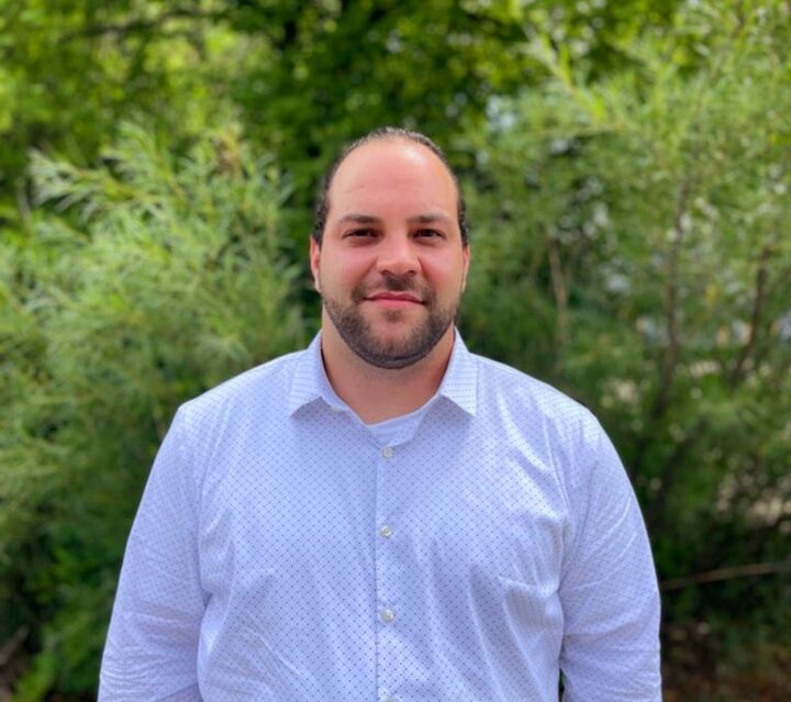 Chad Hazellief,  in Ann Arbor, Professionals