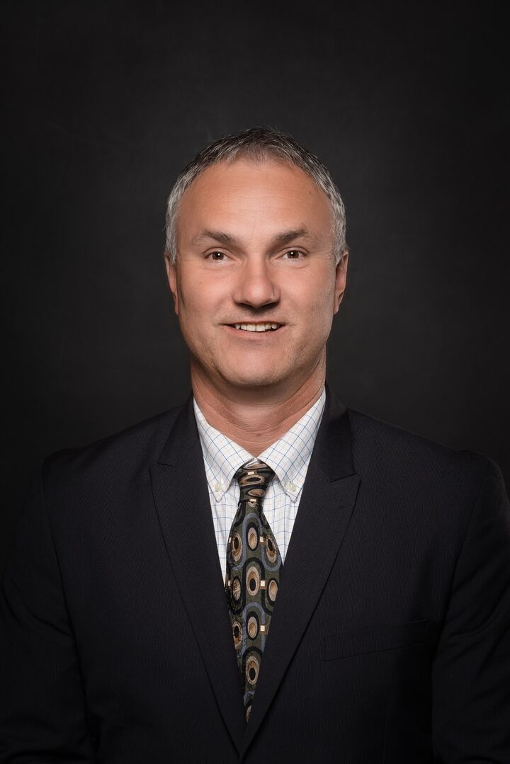 Art Urbanowski,  in Saskatoon, Coldwell Banker Signature