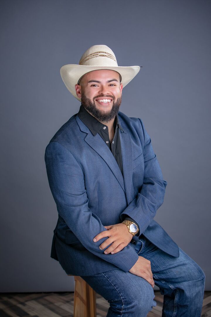 Eric Lopez, Real Estate Salesperson in Harlingen, Johnston Company