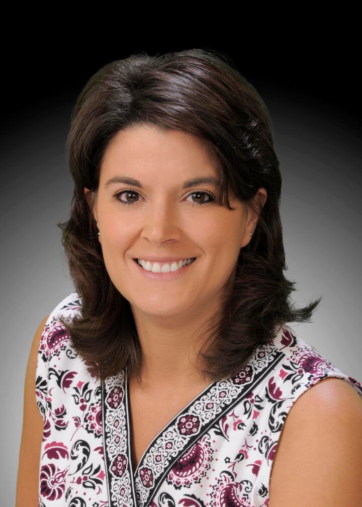 Sheri Mesa, Real Estate Salesperson in Anaheim, Affiliated