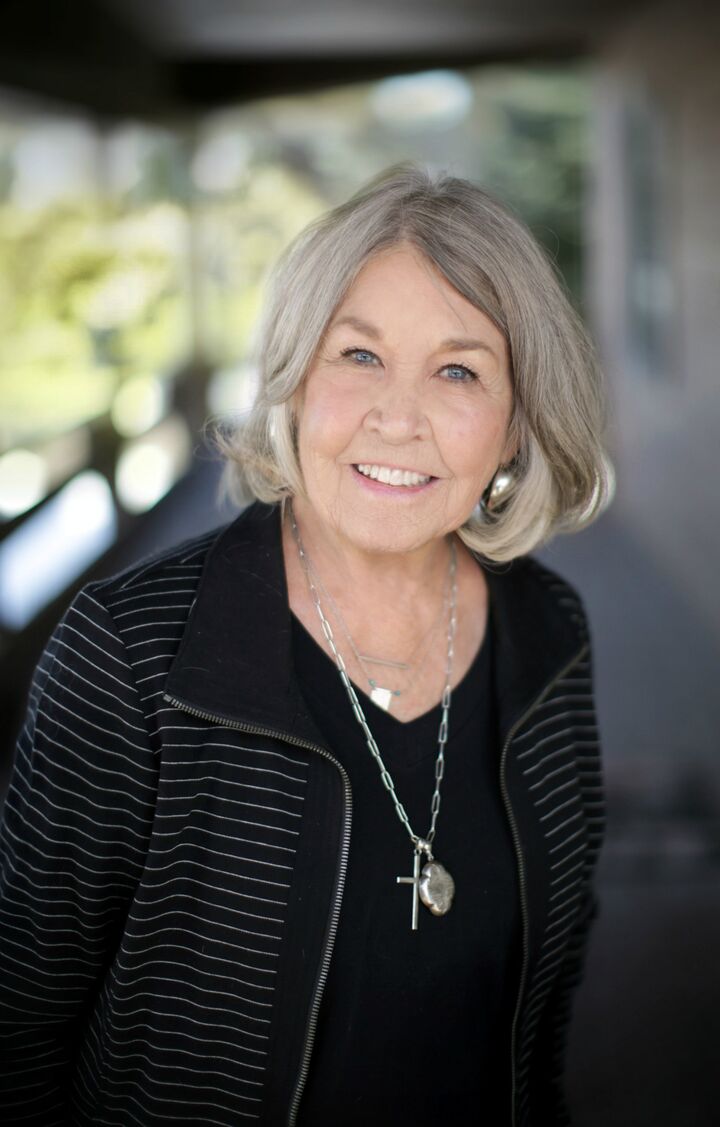 Mary Lou Myers PLLC, Real Estate Salesperson in Pine, Bishop Realty