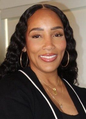 Neshia Oglesby, Real Estate Salesperson in Ormond Beach, Sundance Realty