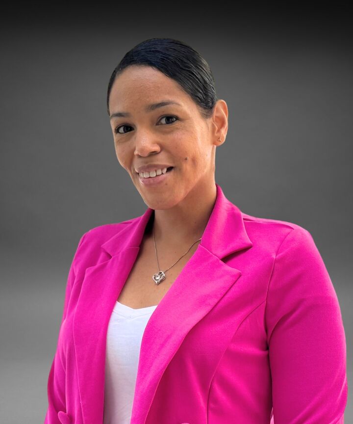 Bianca Calderon, Real Estate Salesperson in Torrance, Coastal Properties