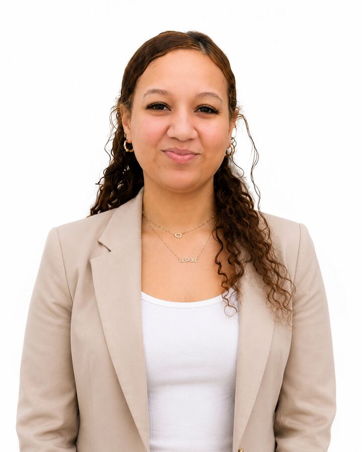 Stephanie Morales, Real Estate Salesperson in Norwood, North East