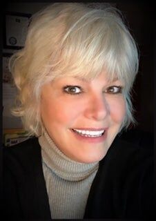 Kelli Mickeliunas, Real Estate Salesperson in Omaha, The Good Life Group