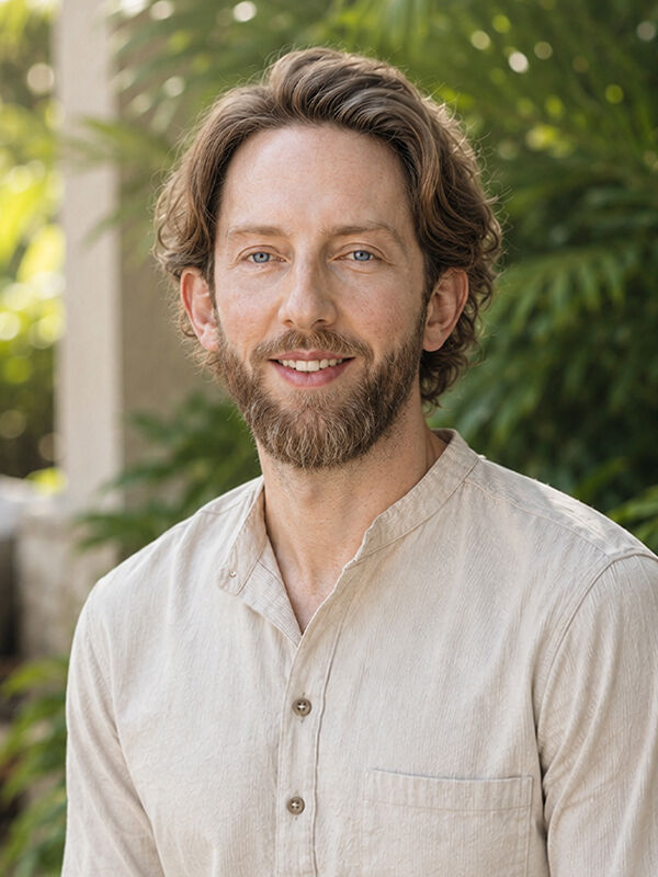 Andrew Miller, Real Estate Salesperson in Honolulu, Pacific Properties