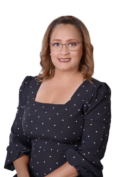 Paola Hernandez, Real Estate Salesperson in Downey, LOTUS