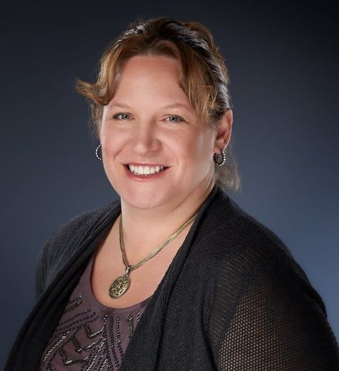 Carla Baumgardt, Real Estate Salesperson in Schofield, Action