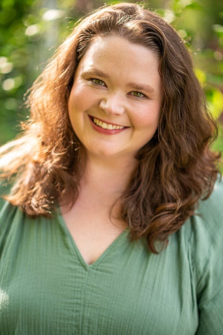 Bethany Guy, Real Estate Broker in Indianapolis, Scheetz