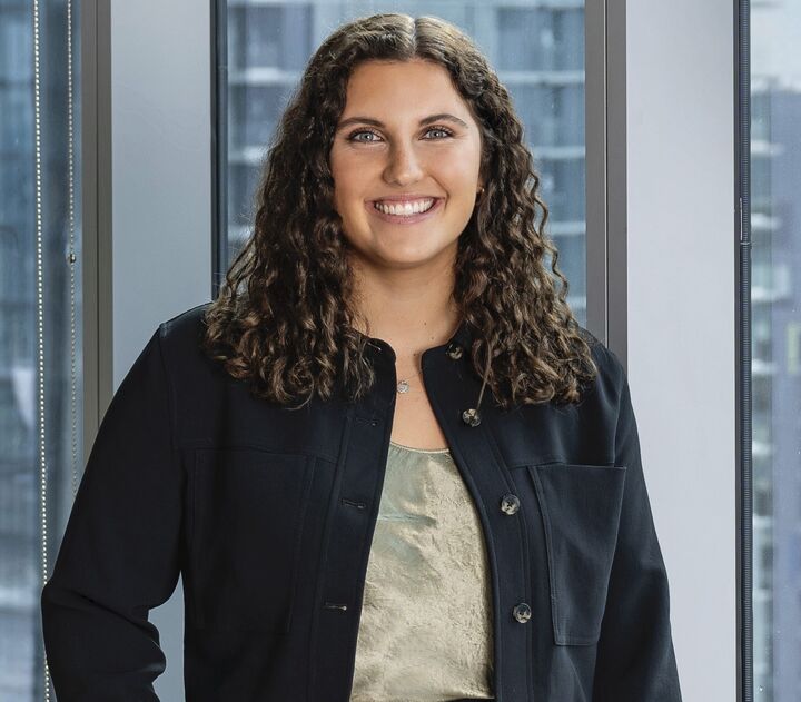 Mariah Van Halm,  in Bellevue, Windermere