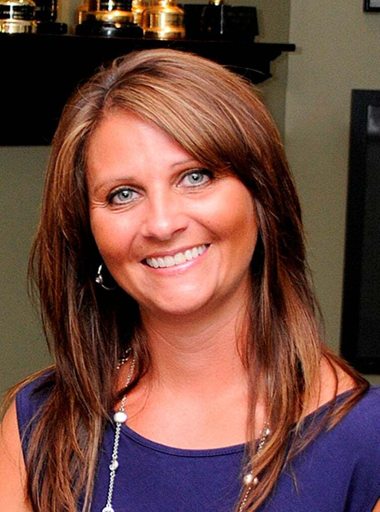 Nicole Murawski,  in Orland Park, Circle