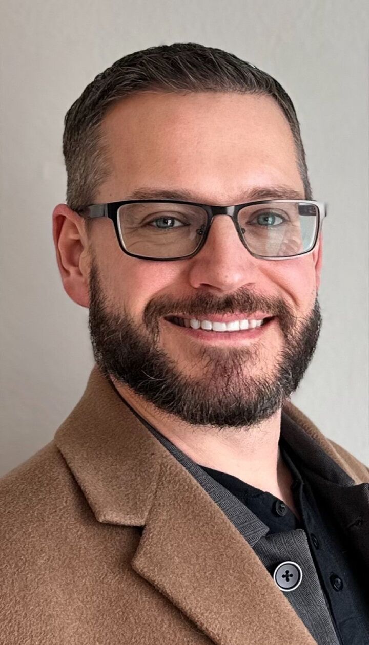 Klint Branum, Associate Real Estate Broker in Eagle River, Realty Solutions