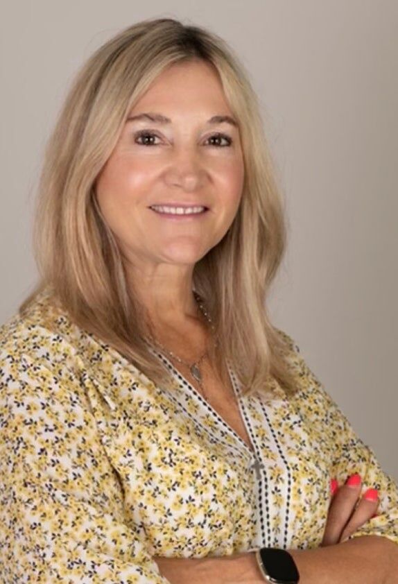Barbara McDermott,  in Woodbury, Realty Connect