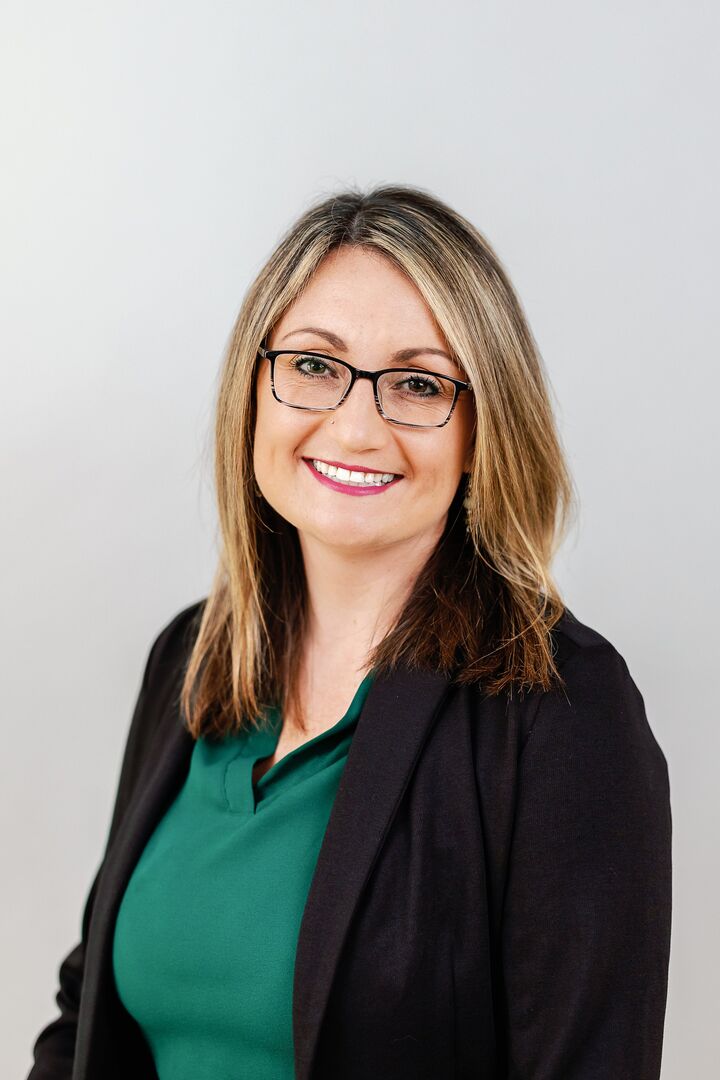 Alycia Gaines,  in Weaverville, Foley Realty