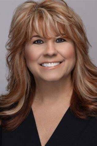 Stacy Pokorny, Sales Associate in Cranberry Township, Pittsburgh
