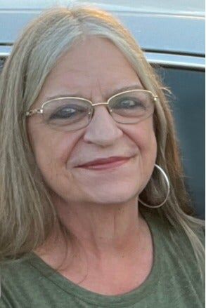 Karen Miller, Affiliate Broker in Brentwood, Southern Realty