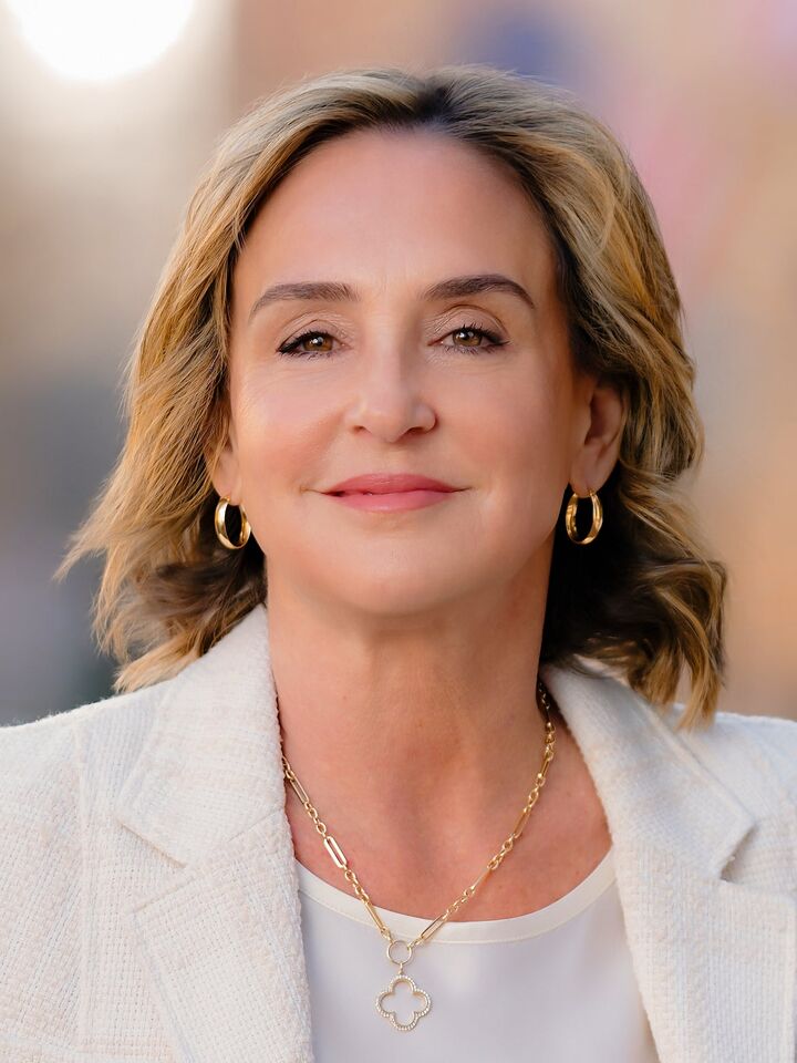 Kim Molthen, Real Estate Salesperson in Alexandria, McEnearney