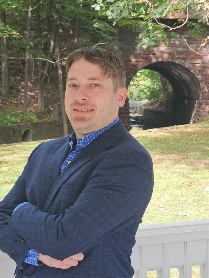 Russell Ginsberg-Davis,  in Montclair, Venture Real Estate