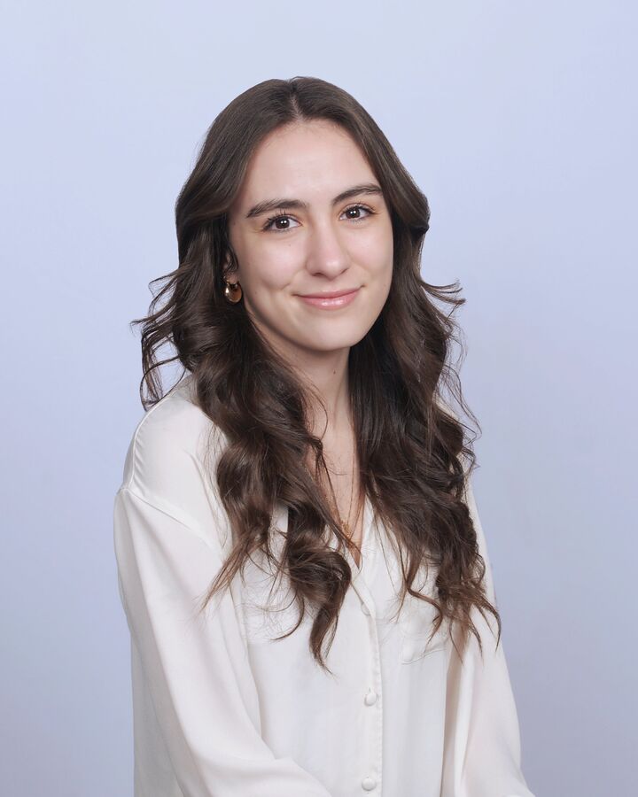 Olivia Maurer, Real Estate Salesperson in Bay City, Signature Realty