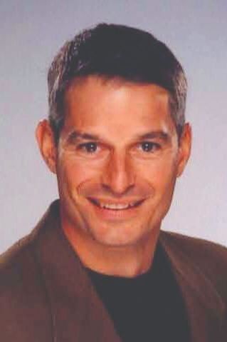 Thomas Ruhala, Associate Real Estate Broker in Okemos, Professionals