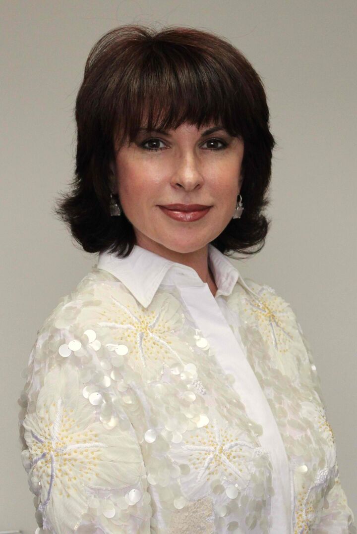 ELLEN URMAN,  in Beverly Hills, Nelson Shelton Real Estate ERA Powered