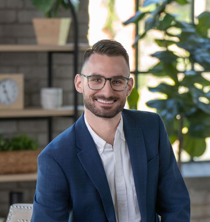 Griffin Halloran, Sales Associate in Grand Rapids, Schmidt Realtors