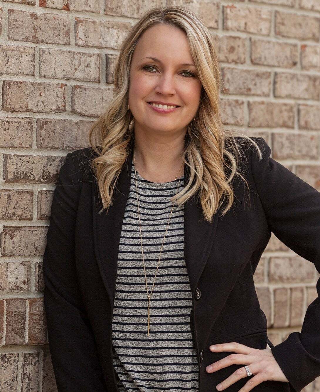 Jamie Brown, Real Estate Broker in Greenwood, Scheetz