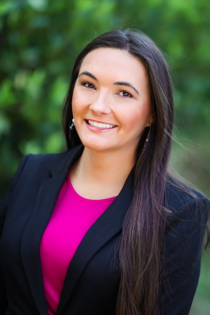 Leah Long, Real Estate Salesperson in Fort Mill, Paracle
