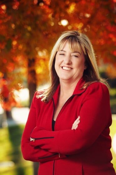 Linda Holmes, Real Estate Broker in Corona, Masters