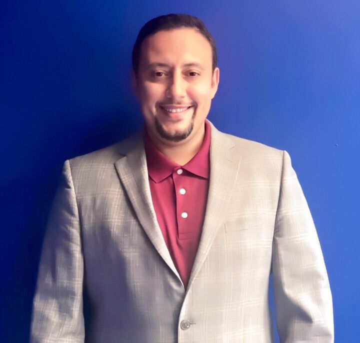 Mohamed Ayyad, Real Estate Salesperson in Yonkers, Dawn's Gold Realty