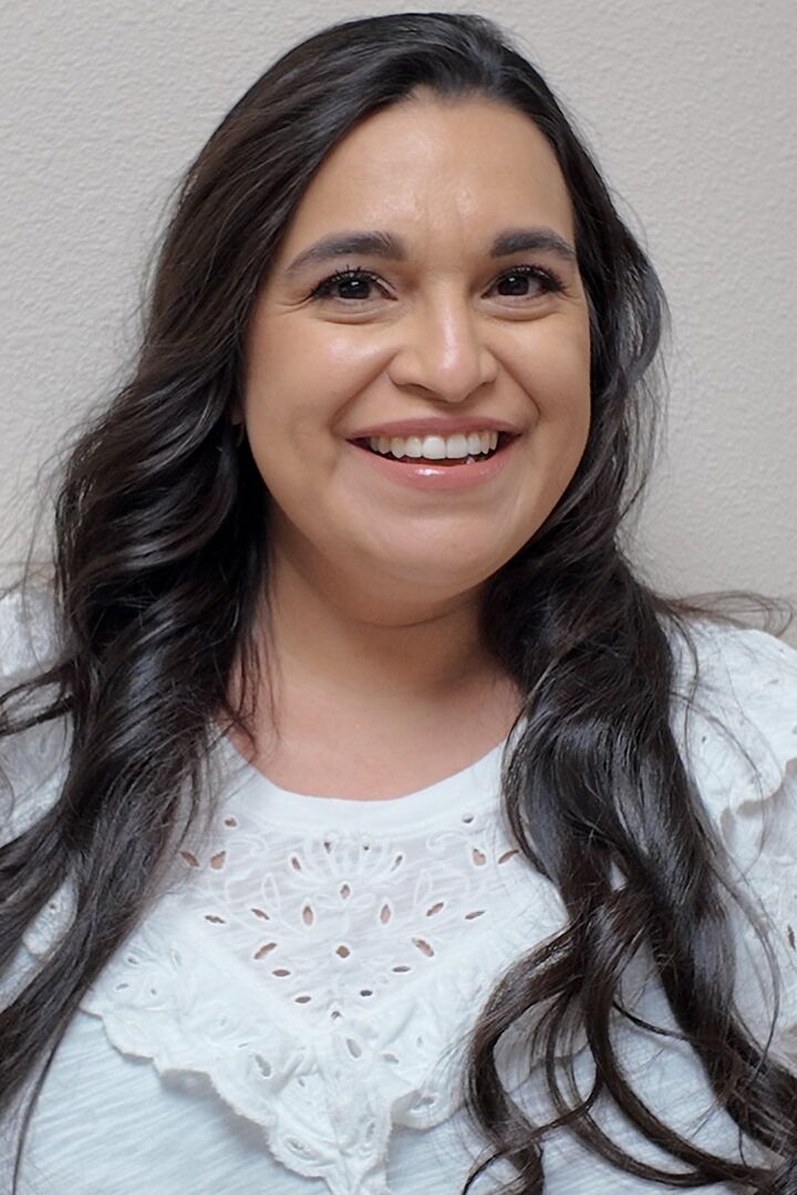 Tanya Ornelas, Real Estate Salesperson in El Paso, Heritage Real Estate