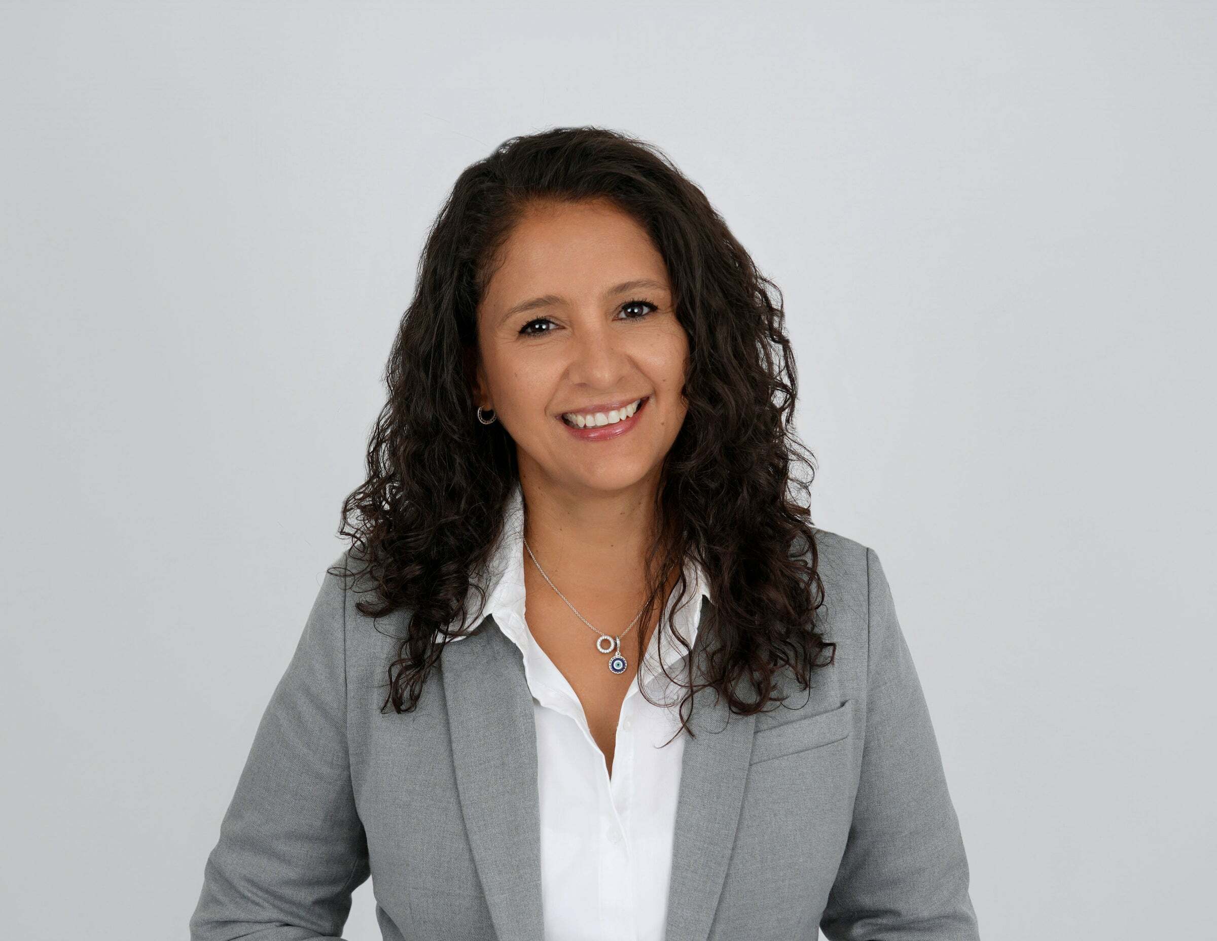 Sandra Gomez, Real Estate Salesperson in Coral Springs, Tenace Realty
