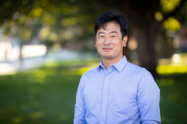 Yanwei (Sam) Sun, Real Estate Salesperson in Stillwater, Global Realtors