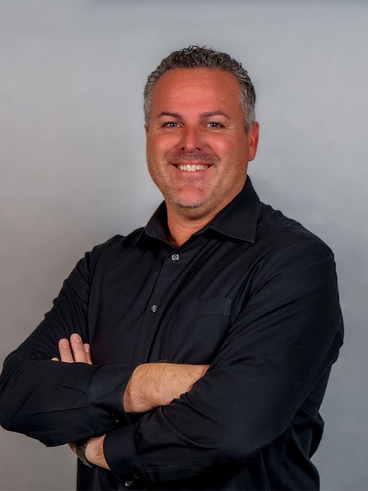 Ryan Servatius, Real Estate Salesperson in South Haven, Affiliated