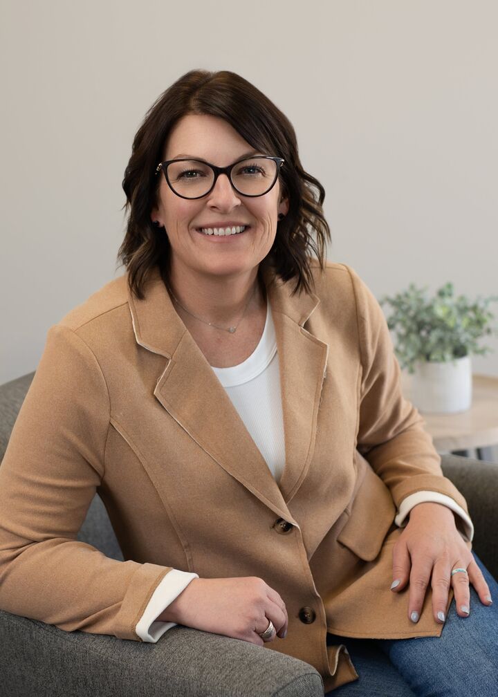 Lindsay Grantier, Real Estate Salesperson in Dickinson, Morrison Realty