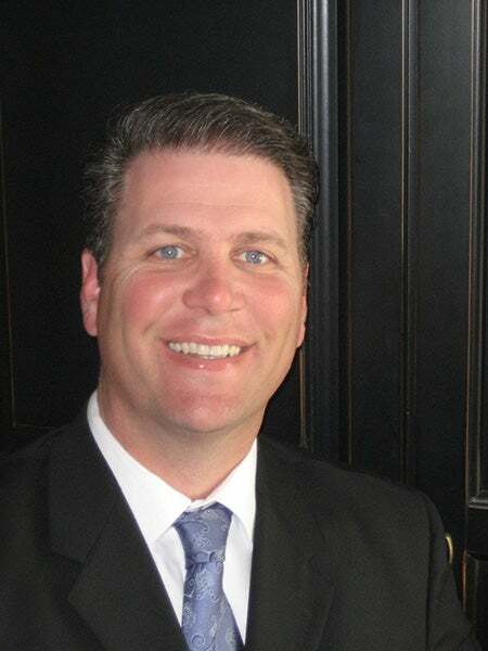 Jeff Henriques, Sales Representative in San Jose, Icon Properties